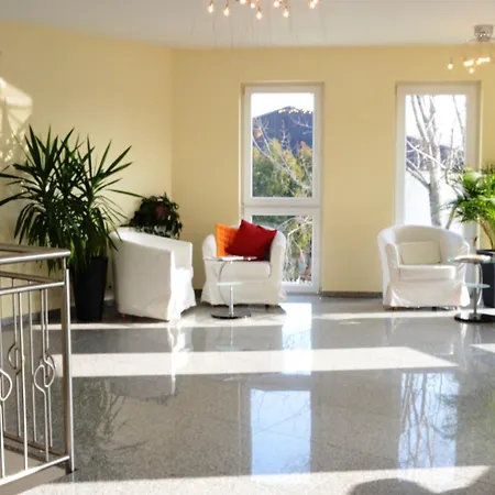 Maria 3* Gramatneusiedl