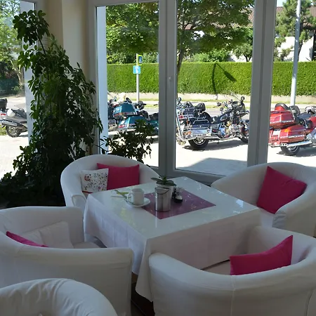 Hotel Maria Gramatneusiedl