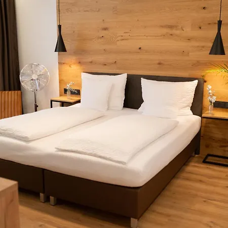 Maria Hotel 3*