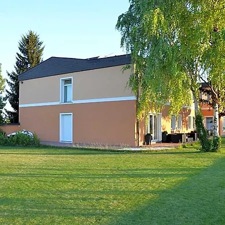 Maria Hotel 3*